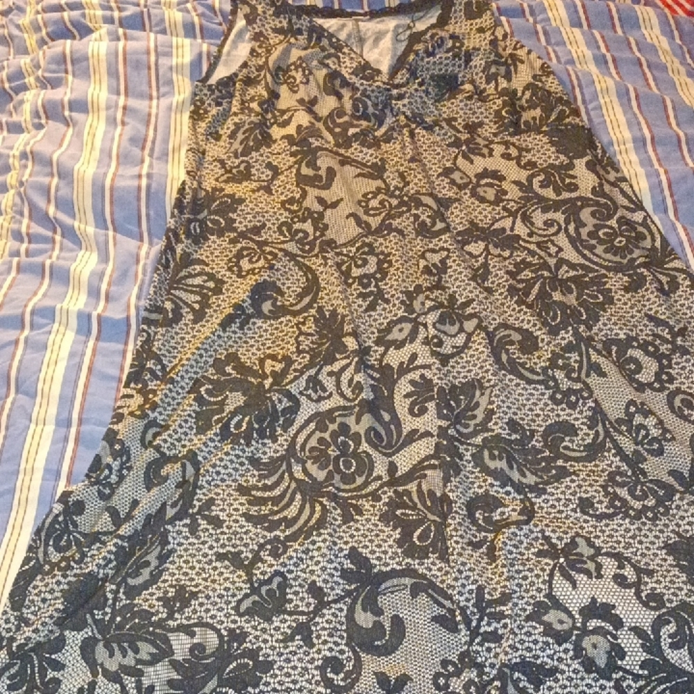 Woman's London Times Dress